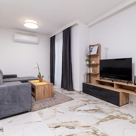 Modern 1-Bedroom Apartments 플로브디프 외부 사진
