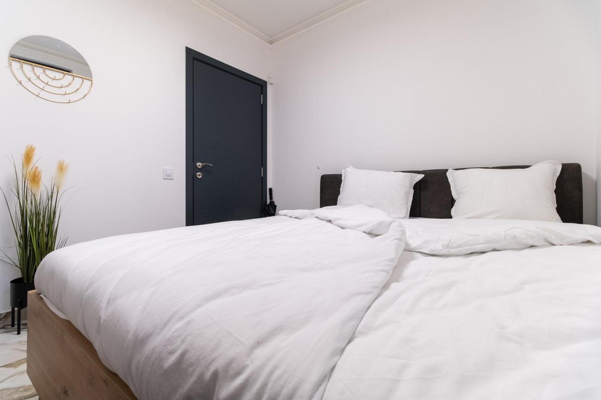 Modern 1-Bedroom Apartments 플로브디프 외부 사진